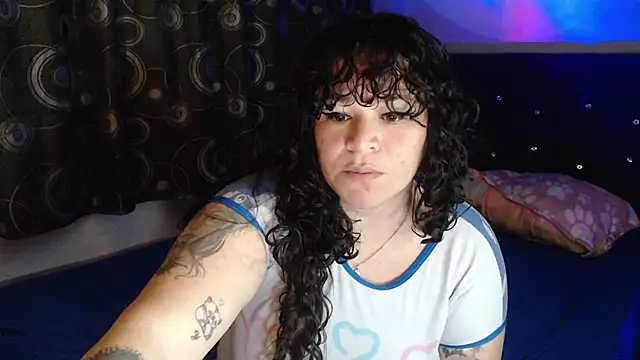 ANGELIQUE KLANE online show from February 25, 5:02 pm