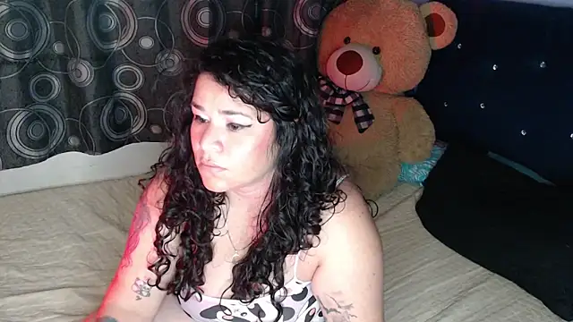 ANGELIQUE KLANE online show from May 9, 4:27 am