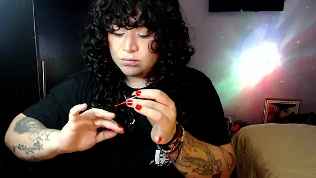 Snapshot of ANGELIQUE_KLANE chatting on September 17, 5:20 am ANGELIQUE KLANE online show from September 17, 5:20 am