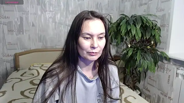 Snapshot of GinaQSoul chatting on June 25, 6:46 pm GinaQSoul online show from June 25, 6:46 pm