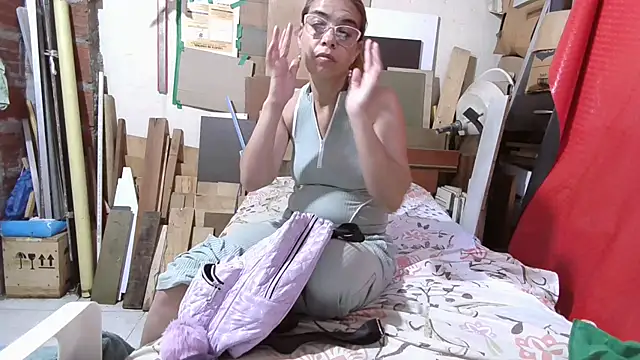 mari657 online show from February 18, 6:48 pm