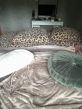 Carmen Monroe online show from October 31, 9:17 am