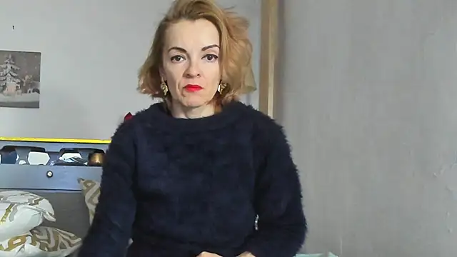 Snapshot of KateConner chatting on February 23, 9:33 am KateConner online show from February 23, 9:33 am