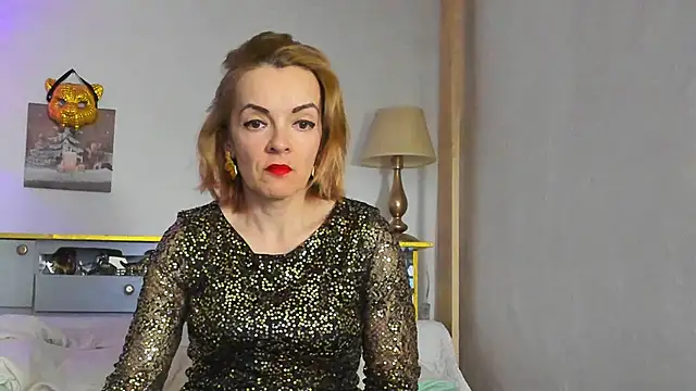 Snapshot of KateConner chatting on March 10, 10:45 pm KateConner online show from March 10, 10:45 pm