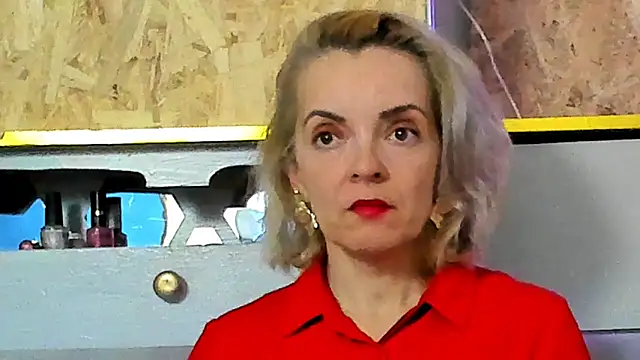 Snapshot of KateConner chatting on November 26, 11:27 pm KateConner online show from November 26, 11:27 pm