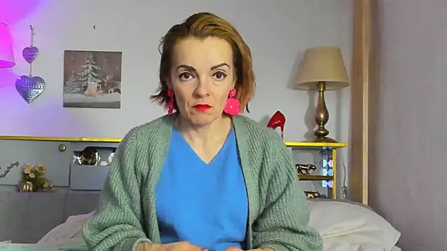 Snapshot of KateConner chatting on February 25, 3:20 pm KateConner online show from February 25, 3:20 pm