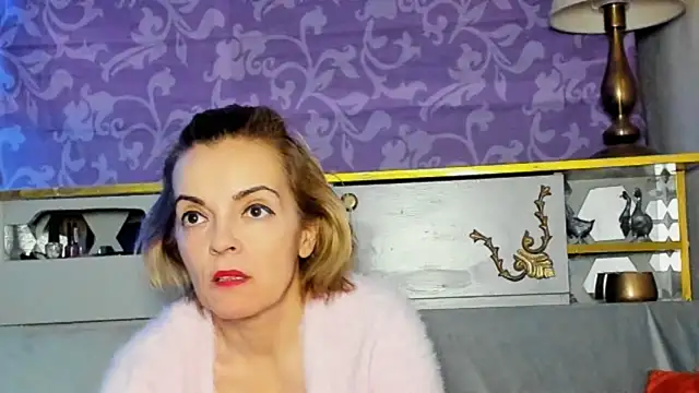 KateConner online show from January 11, 2:13 pm