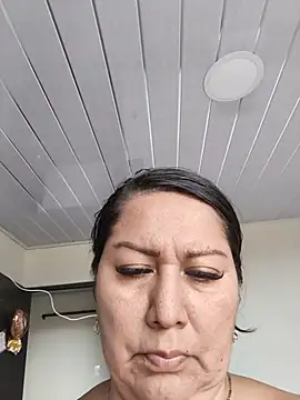 Brenda Berck  online show from May 18, 7:51 pm