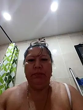 Brenda Berck  online show from November 18, 11:46 am