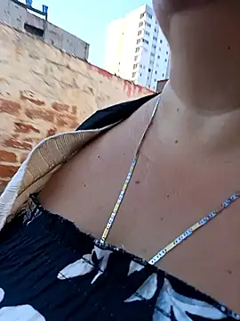 Brenda Berck  online show from January 7, 11:59 am