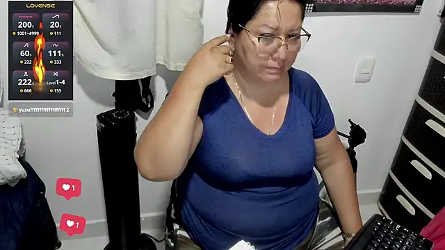 Brenda Berck  online show from October 25, 1:16 am