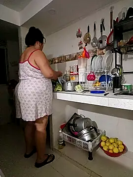 Brenda Berck  online show from October 27, 9:43 am