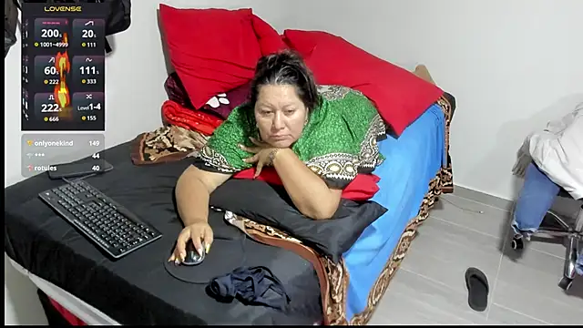 Snapshot of Brenda_Berck_ chatting on June 22, 2:06 am Brenda Berck online show from June 22, 2:06 am