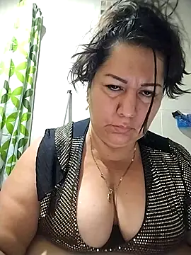 Brenda Berck  online show from March 21, 12:09 pm