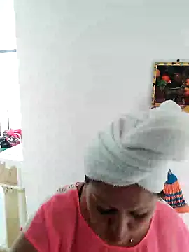 Snapshot of Brenda_Berck_ chatting on March 8, 7:20 pm Brenda Berck online show from March 8, 7:20 pm