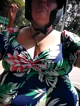 Brenda Berck  online show from March 13, 2:55 pm