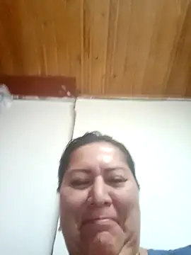 Brenda Berck  online show from April 26, 12:57 pm
