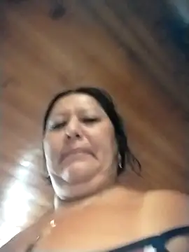 Brenda Berck  online show from April 16, 12:17 pm