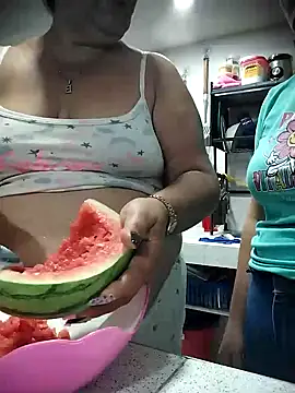 Brenda Berck  online show from April 9, 9:48 am