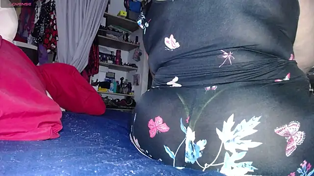 Brenda Berck  online show from November 15, 11:14 am