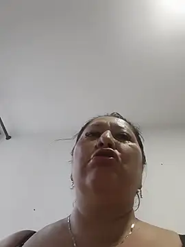 Brenda Berck  online show from May 29, 12:33 pm