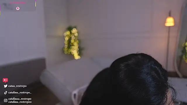 CATALINA RESTREPO online show from February 22, 1:41 am