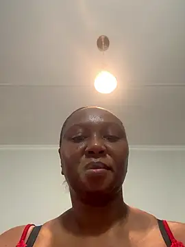 Bootyliciouse21X online show from January 10, 4:13 pm