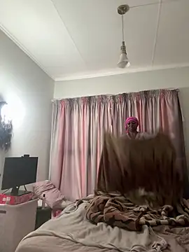 Bootyliciouse21X online show from May 12, 10:54 am
