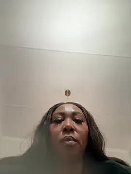 Bootyliciouse21X online show from May 17, 10:04 am