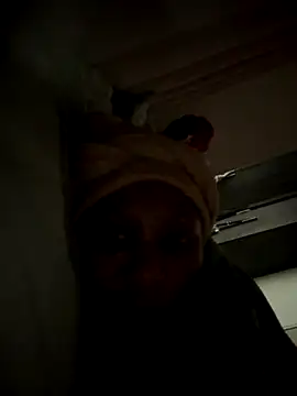 Snapshot of Bootyliciouse21X chatting on November 29, 3:39 am Bootyliciouse21X online show from November 29, 3:39 am