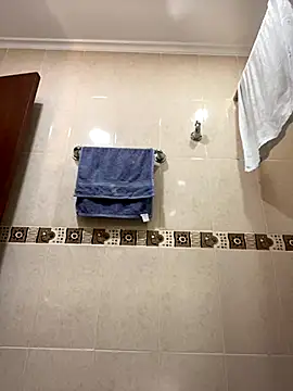 Fancyxlove online show from November 19, 12:27 pm