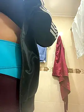 Fancyxlove online show from November 4, 12:31 pm