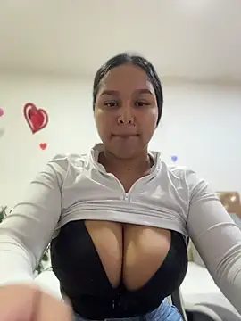 Fancyxlove online show from July 9, 12:26 pm