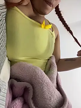 miapichxs online show from November 16, 6:29 am