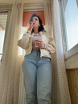 Almmaxxxx online show from March 8, 6:49 am