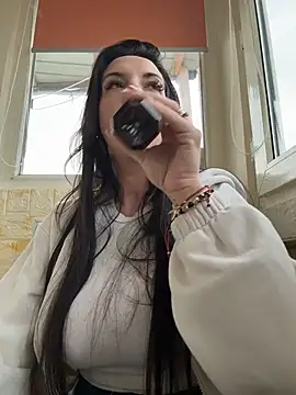 Almmaxxxx online show from April 4, 4:19 am