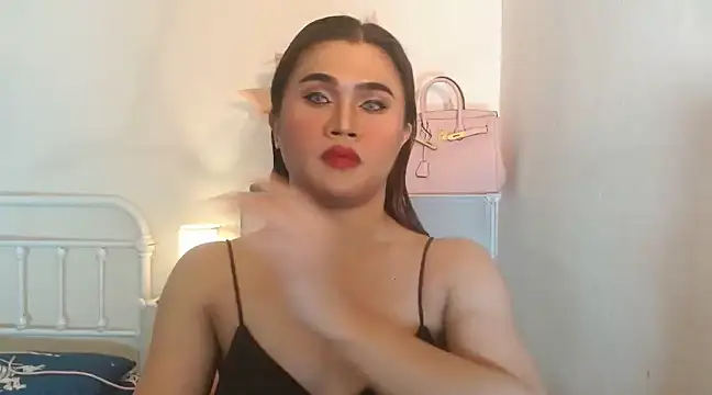 Snapshot of JustineBIGCUM chatting on February 28, 9:15 am JustineBIGCUM online show from February 28, 9:15 am