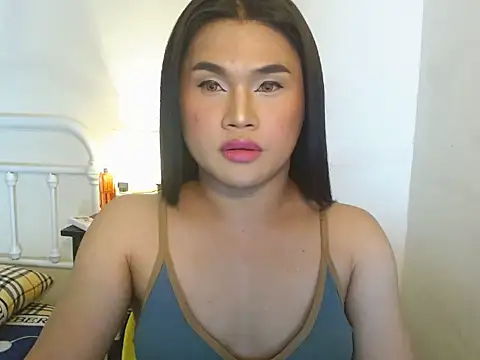 JustineBIGCUM online show from December 17, 7:46 am