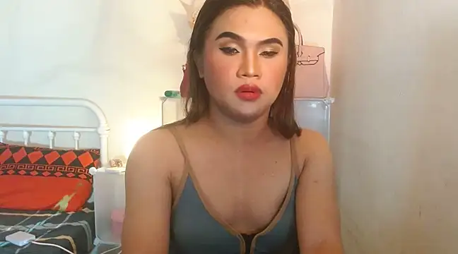 Snapshot of JustineBIGCUM chatting on February 7, 9:58 am JustineBIGCUM online show from February 7, 9:58 am