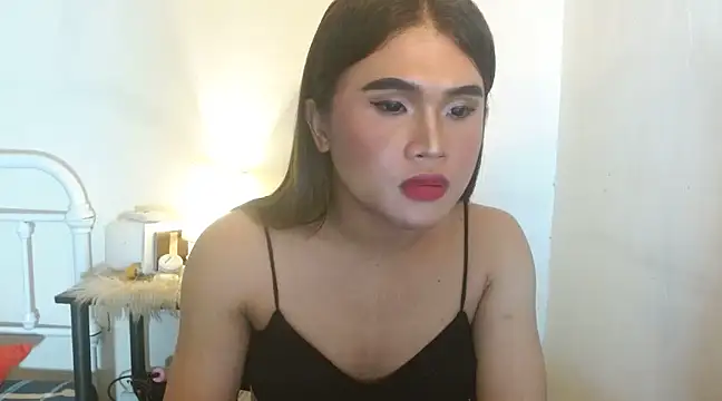 Snapshot of JustineBIGCUM chatting on January 25, 12:05 pm JustineBIGCUM online show from January 25, 12:05 pm