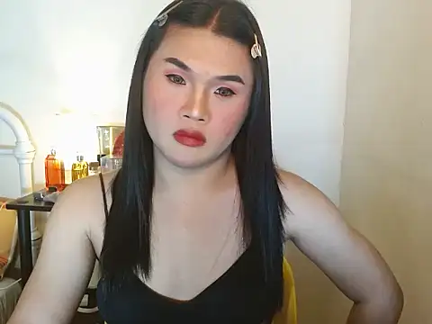 Snapshot of JustineBIGCUM chatting on October 14, 11:36 pm JustineBIGCUM online show from October 14, 11:36 pm