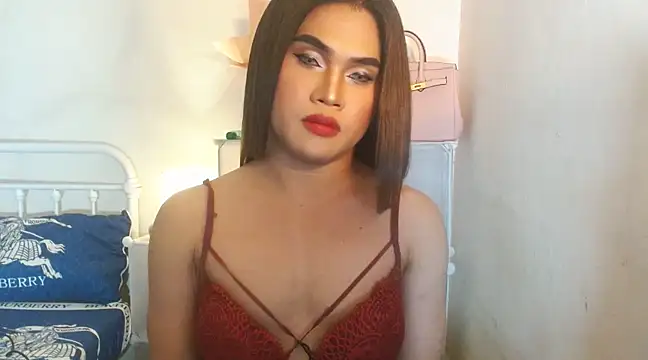 Snapshot of JustineBIGCUM chatting on February 25, 1:43 pm JustineBIGCUM online show from February 25, 1:43 pm