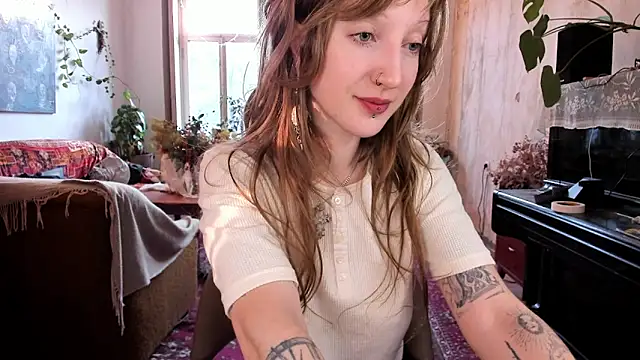 Snapshot of Miranda2_0 chatting on January 10, 5:26 am Miranda2 0 online show from January 10, 5:26 am