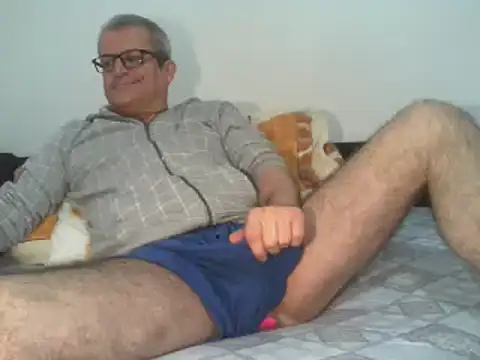 greeneyeshot12 online show from December 19, 10:23 pm