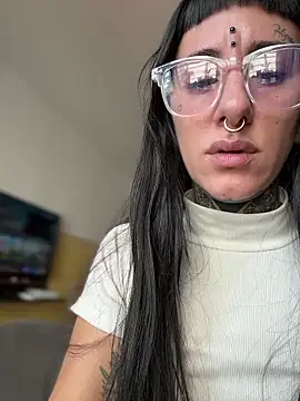 samisamsx online show from October 18, 4:20 pm