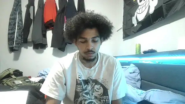 bigdickjojo69 online show from January 13, 10:13 pm