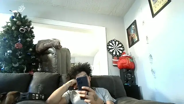 bigdickjojo69 online show from February 10, 10:20 pm