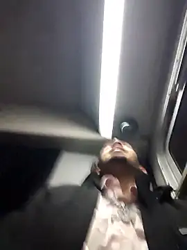 bigdickjojo69 online show from February 18, 2:53 am