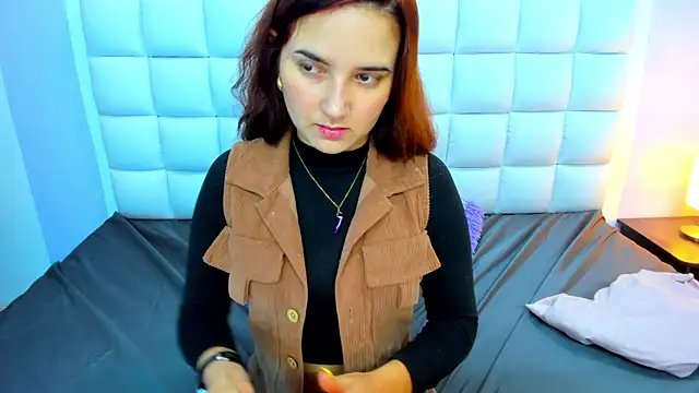 teresasroom  online show from February 7, 11:29 am