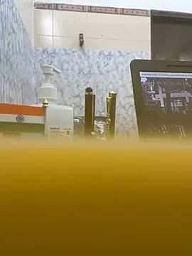 Snapshot of kavilv69fuck chatting on January 7, 5:33 am kavilv69fuck online show from January 7, 5:33 am